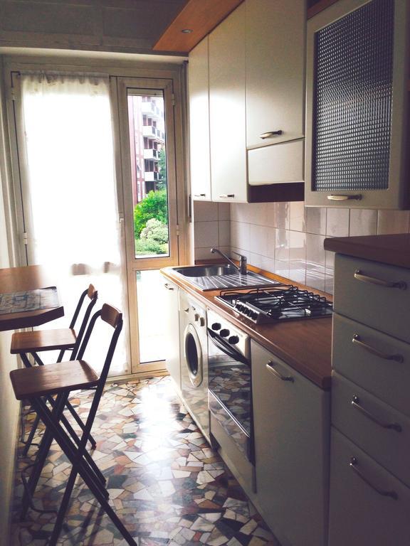 Il Cedro Argentato Apartment Монца Стая снимка