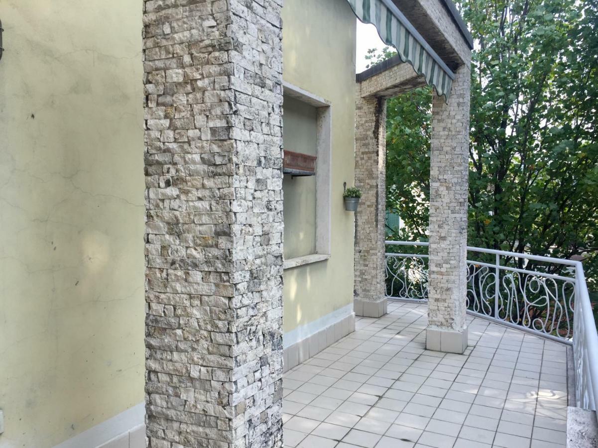 Il Cedro Argentato Apartment Монца Екстериор снимка